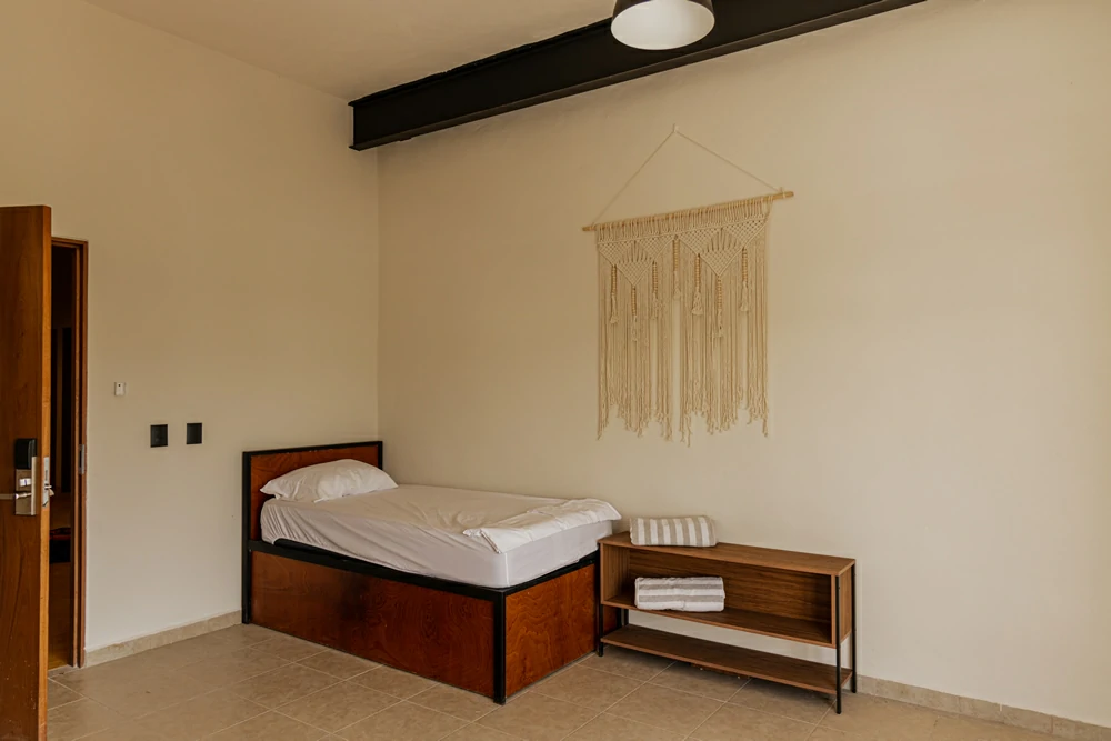 Deluxe King and one single bed